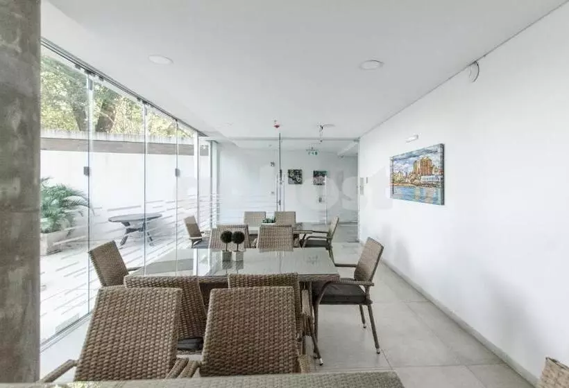 Comfy Villa Morra Apt