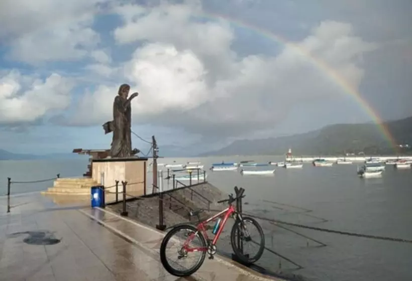 ホテル La Casona Chapala