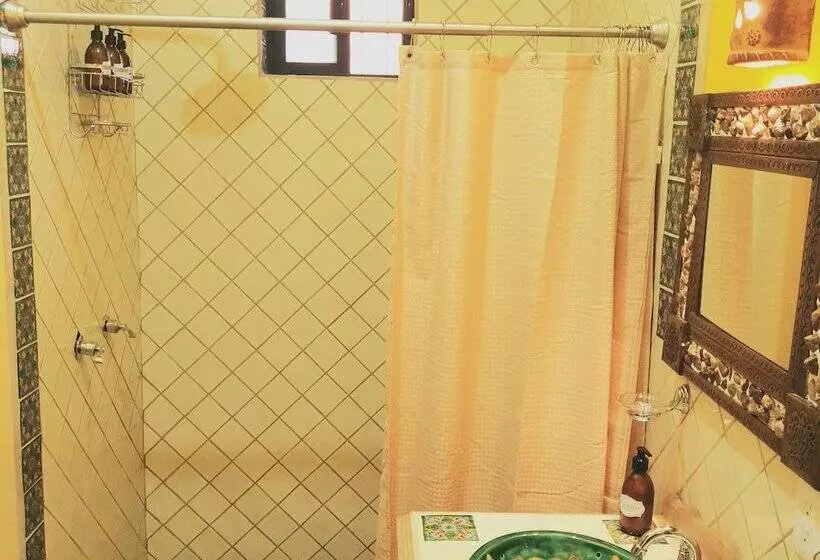 ホテル La Casona Chapala