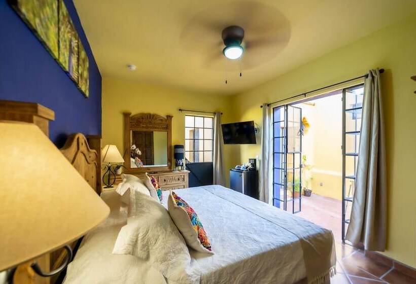 Hotel La Casona Chapala