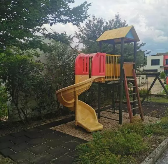 ホテル Landcafe Auszeit