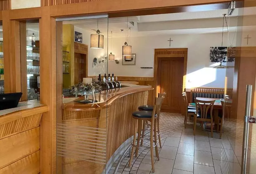 ホテル Landcafe Auszeit