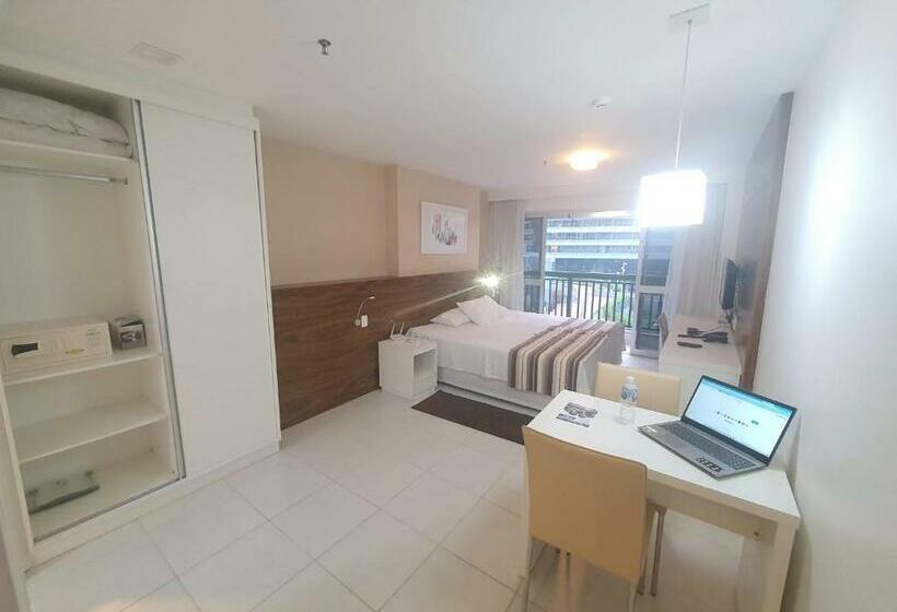 Hotel Vision Executive   Work & Live