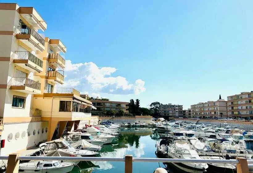 Marco Polo   Studio Neuf Avec Parking & Piscines