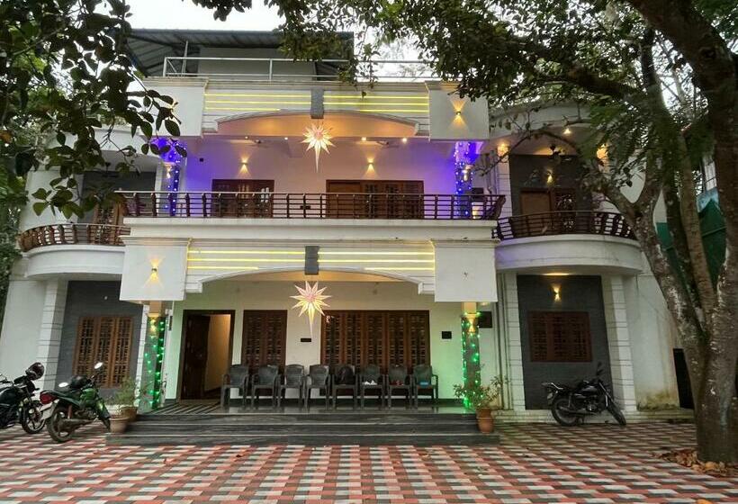 펜션 Marari Raju Villa