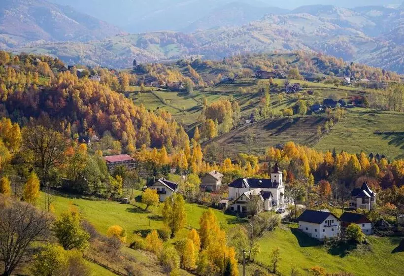 Pensiunea Hodăița