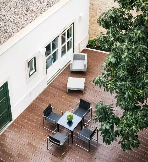 Garrett 48 Apartments