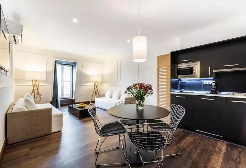 Garrett 48 Apartments