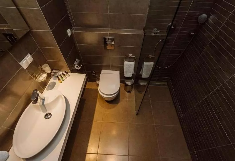 Golden Palace Batumi Hotel & Casino