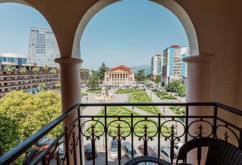 Golden Palace Batumi Hotel & Casino