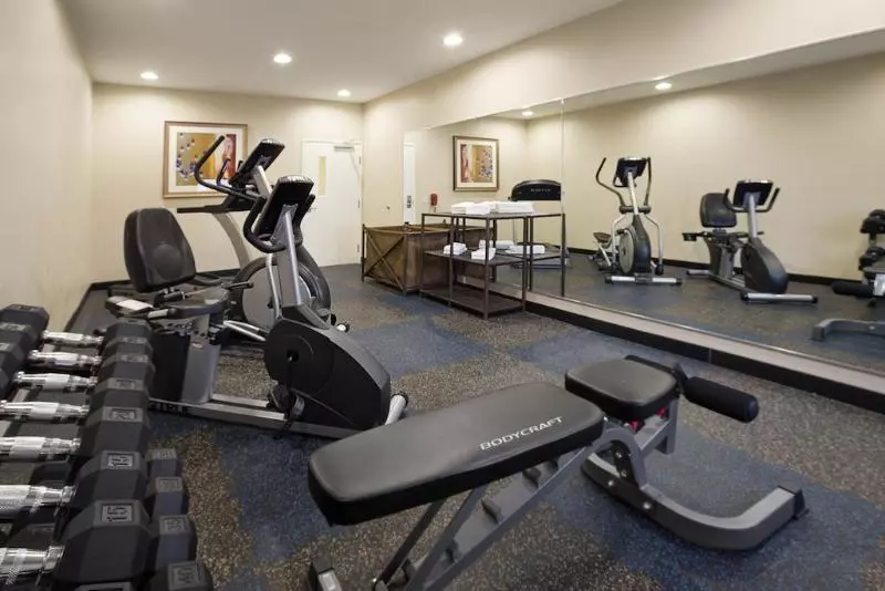 בית מלון כפרי Best Western North Bryant Inn