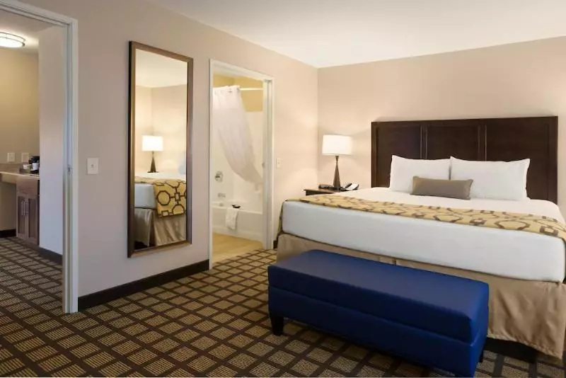 בית מלון כפרי Best Western North Bryant Inn