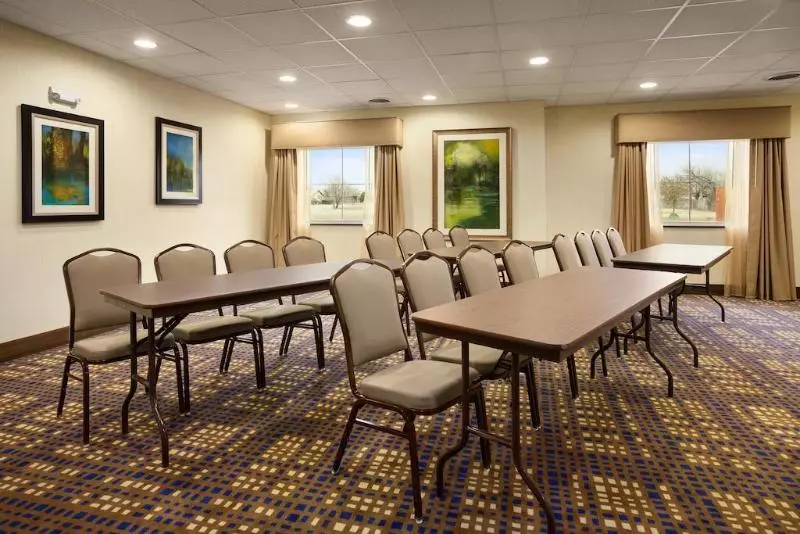 בית מלון כפרי Best Western North Bryant Inn