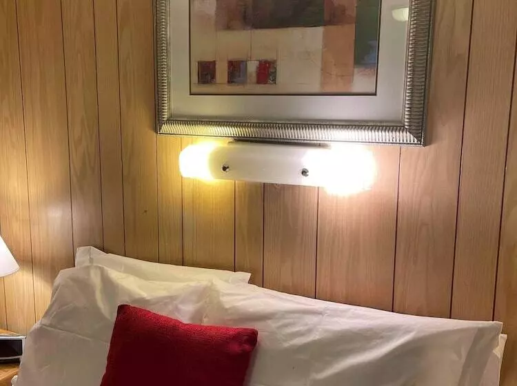 酒店 Budget Lodge Warren