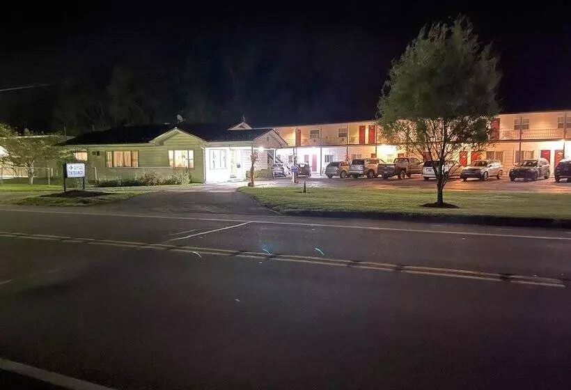 酒店 Budget Lodge Warren