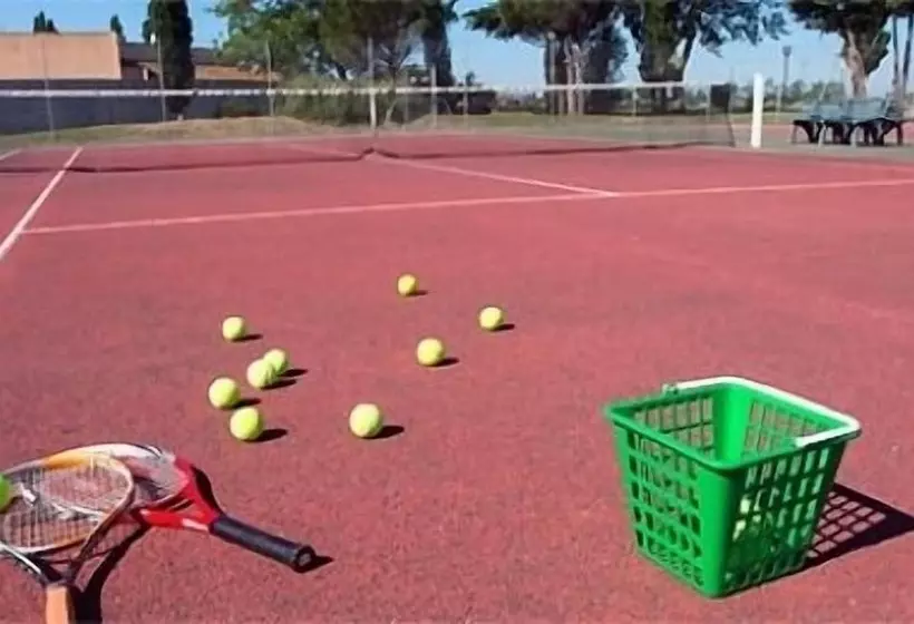 酒店 Club Village Camarguais