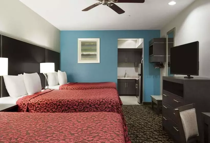 ホテル Days Inn & Suites By Wyndham Houston Northspring