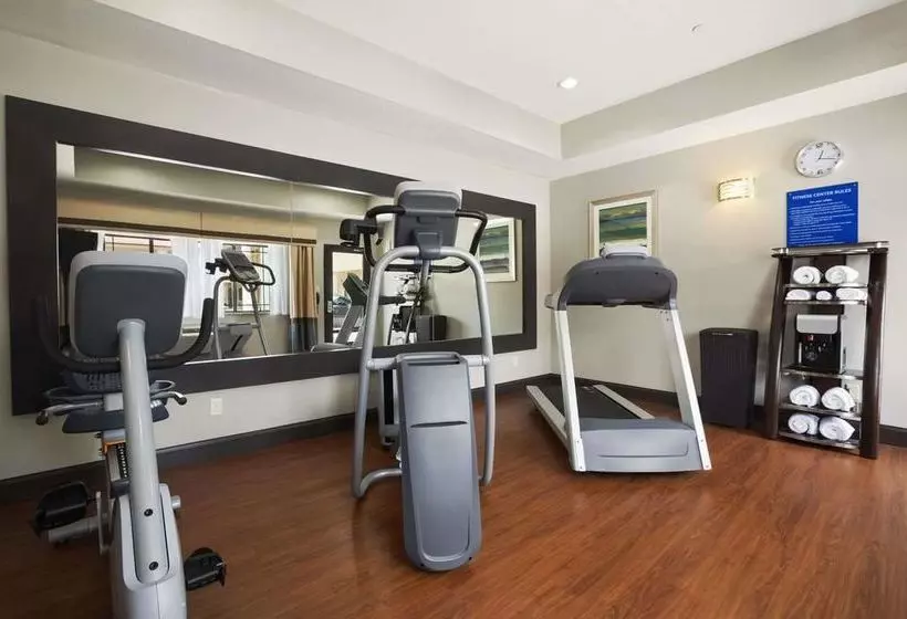 ホテル Days Inn & Suites By Wyndham Houston Northspring