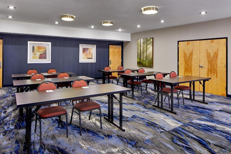 ホテル Fairfield Inn & Suites By Marriott Gainesville