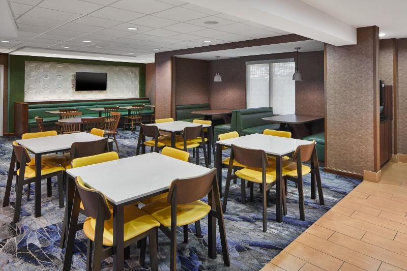 ホテル Fairfield Inn & Suites By Marriott Gainesville