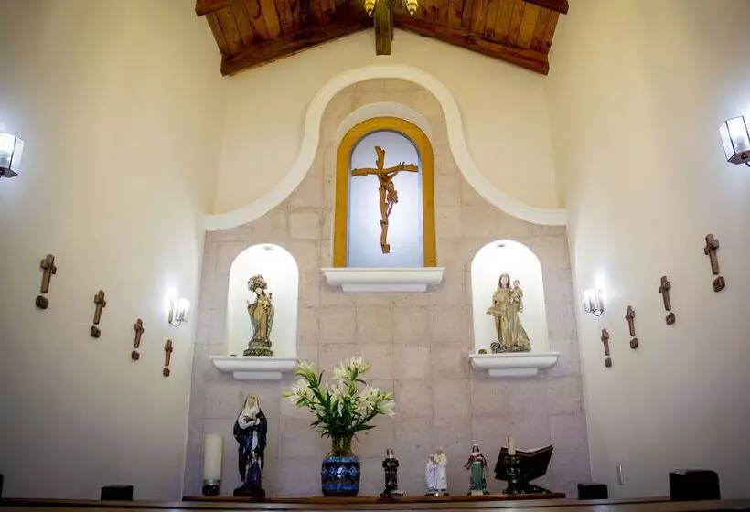 Отель Huerta Real