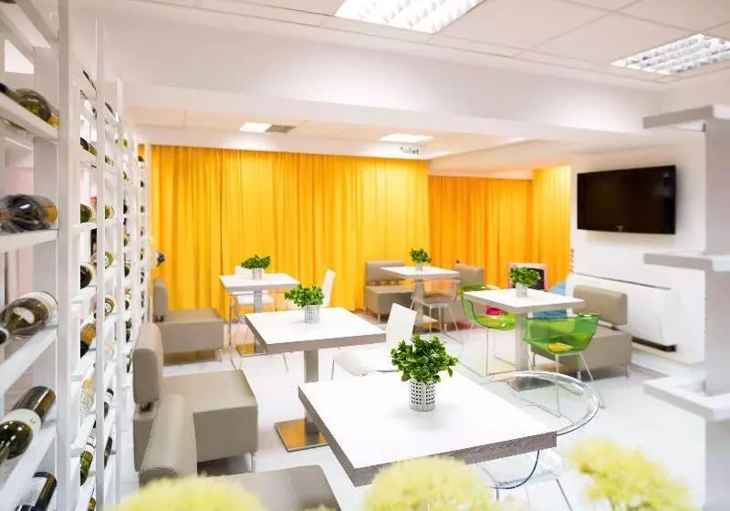 هتل Ibis Styles Skopje