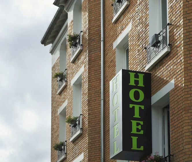 בית מלון כפרי Jade