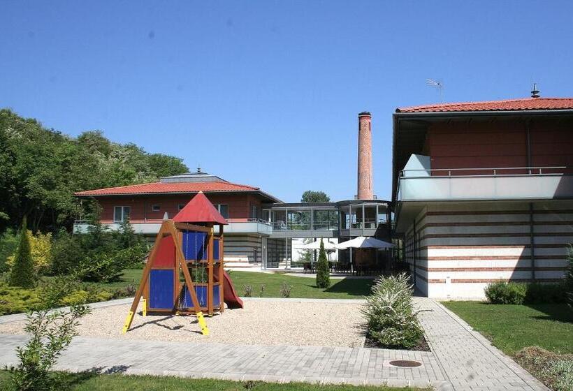 בית מלון כפרי Kelep