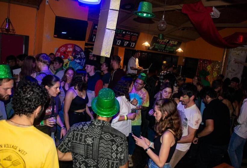 فندق Pariwana Hostel Cusco