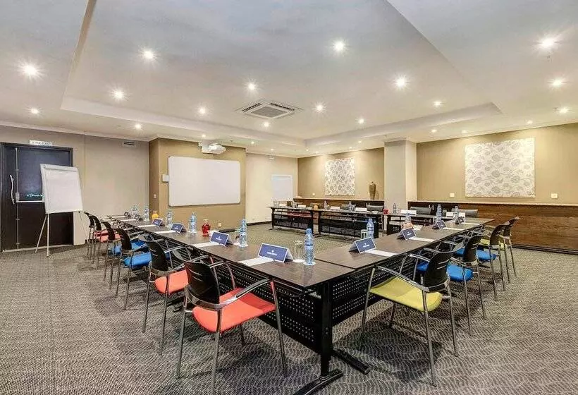 Protea Hotel By Marriott Lusaka Tower