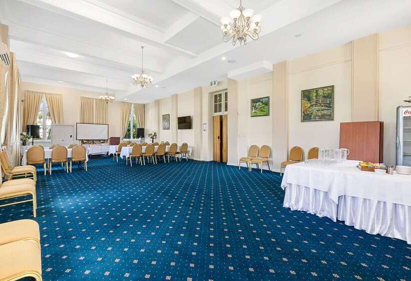 Quality Hotel Regent Rockhampton