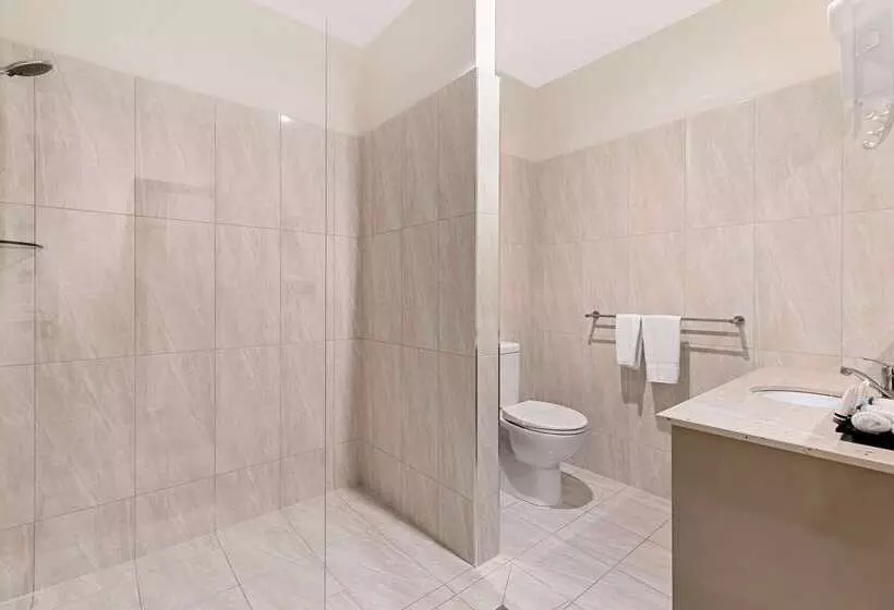 Quality Hotel Regent Rockhampton