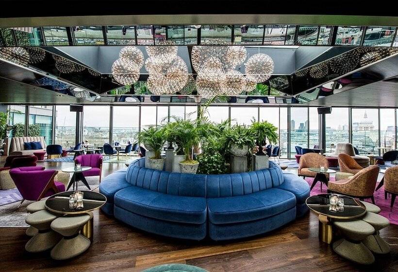 هتل Sea Containers London