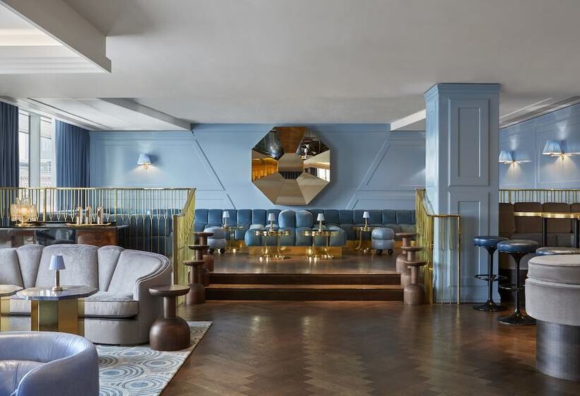 هتل Sea Containers London