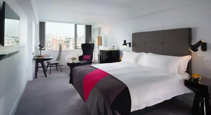 בית מלון כפרי Sea Containers London