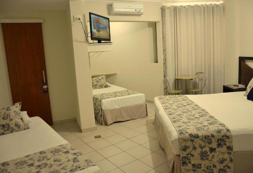 בית מלון כפרי Tower Franca