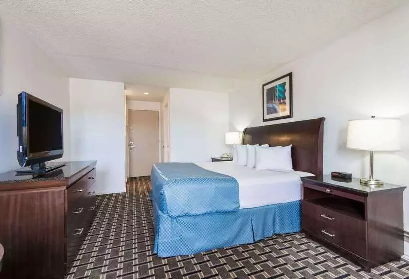 酒店 Travelodge By Wyndham Laramie