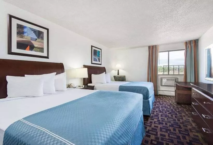 酒店 Travelodge By Wyndham Laramie