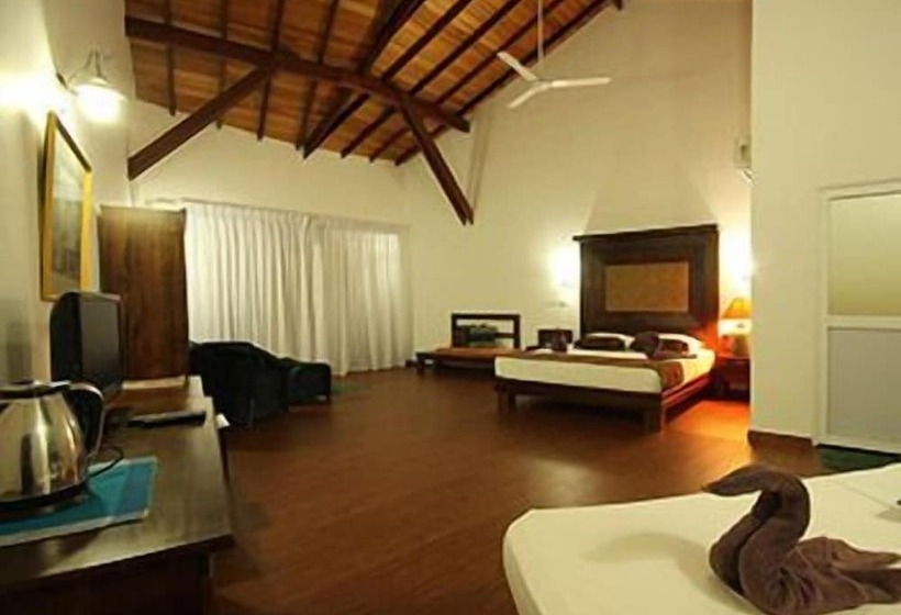 Laluna Ayurveda Resort