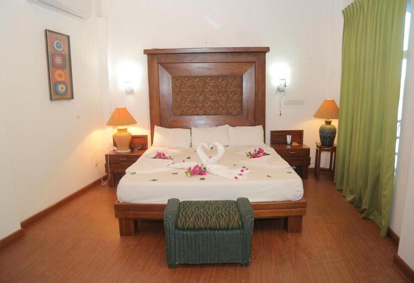 Laluna Ayurveda Resort