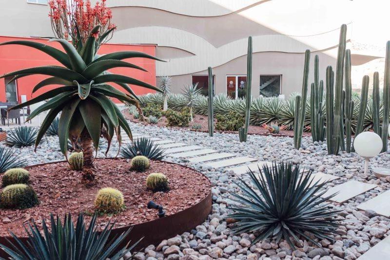 בית מלון כפרי Howard Johnson Chilecito & Casino