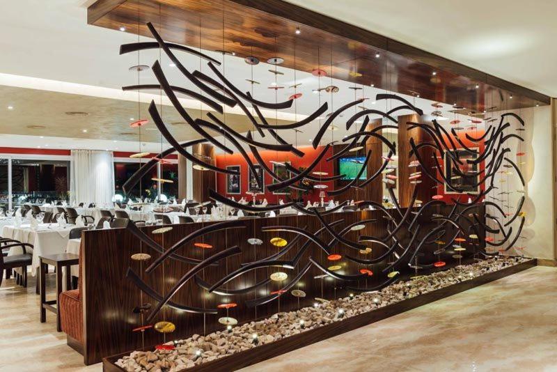 בית מלון כפרי Howard Johnson Chilecito & Casino