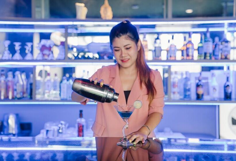 بنسيون Noble House Patong