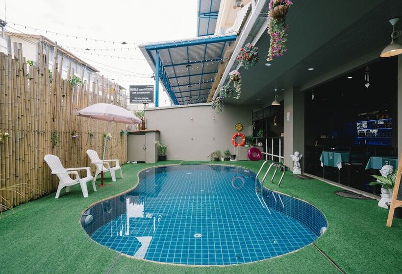 بنسيون Noble House Patong