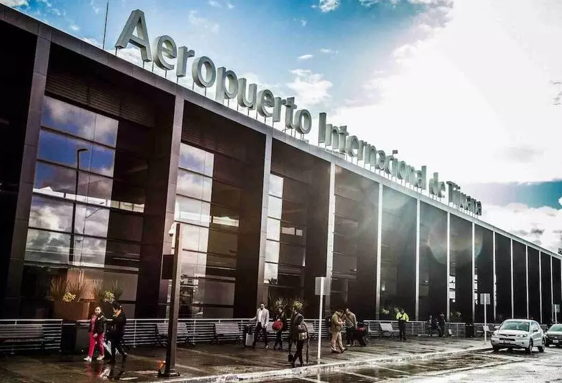 Pier South Resort, Autograph Collection