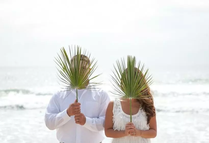 Pier South Resort, Autograph Collection