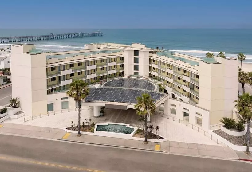 Pier South Resort, Autograph Collection