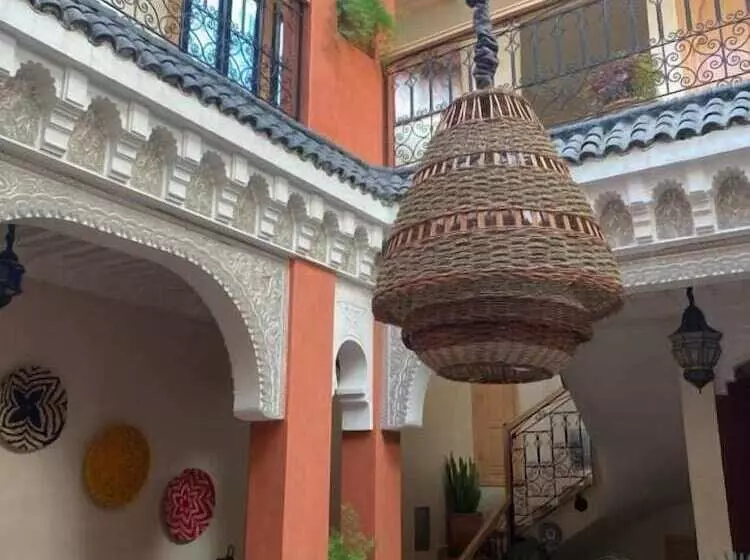 Riad Dar Nakhla