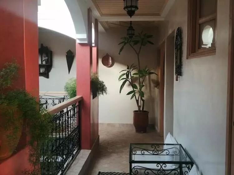 Riad Dar Nakhla