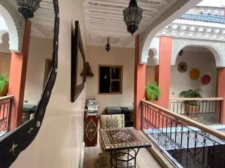 Riad Dar Nakhla